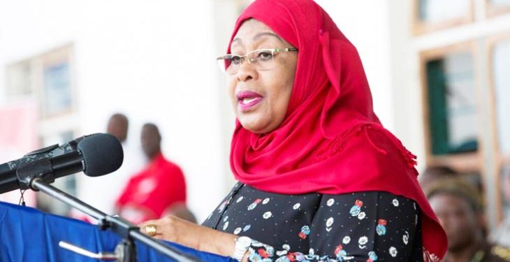 MAKAMU WA RAIS ACHOCHEA KASI KUMTUA MAMA NDOO KICHWANI