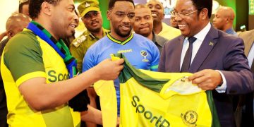 SULUHISHO LA MATATIZO YALIYOPO YANGA NI KUBADILI MFUMO WA UENDESHAJI WA KLABU