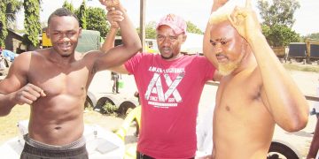 KAYEMBE ATUA NA TAMBO 