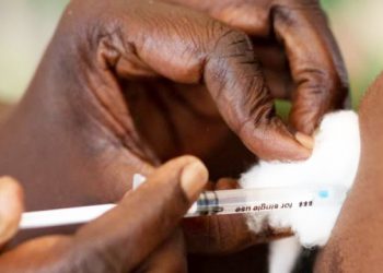 WANANCHI WAAHIDI KUJITOKEZA KUPATA CHANJO YA COVID 19