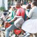 POLISI YAPIGA ‘STOP’ BODABODA  KUBEBA WANAFUNZI