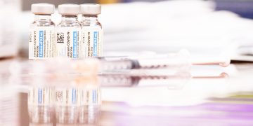 MAREKANI YATOA CHANJO YA CORONA KUZUIA MAAMBUKIZI