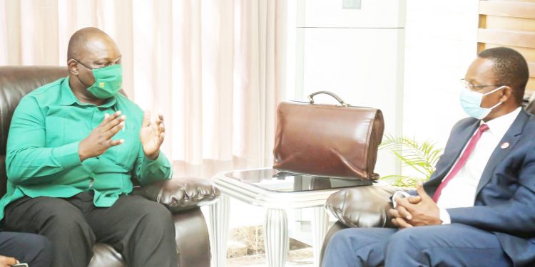 CCM KUIMARISHA USHIRIKIANO NA FRELIMO