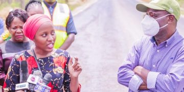 DC MUHEZA AOMBA  BARABARA YA AMANI MUHEZA IKAMILIKE KWA KIWANGO CHA LAMI