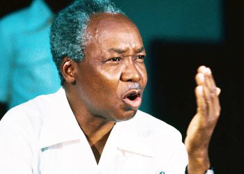 WATANZANIA WAMKUMBUKA NA KUMUENZI BABA WA TAIFA HAYATI JULIUS K. NYERERE