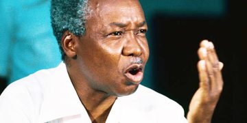 WATANZANIA WAMKUMBUKA NA KUMUENZI BABA WA TAIFA HAYATI JULIUS K. NYERERE
