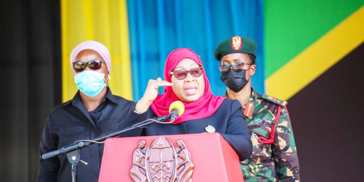 RAIS SAMIA AMUAGIZA WAZIRI UMMY KUTOA BIL. 1/= UJENZI HOSPITALI