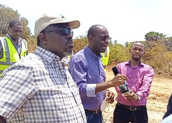 PROF. MBARAWA ATANGAZA KIAMA KWA WAKANDARASI