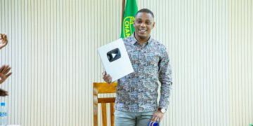 CHAMA CHA MAPINDUZI (CCM) CHAPOKEA TUZO CHAONGOZA KUWA NA WAFUASI WENGI MTANDAONI