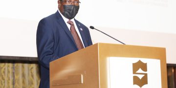 MAKAMU WA RAIS AKUTANA NA WAFANYABIASHARA WA SINGAPORE