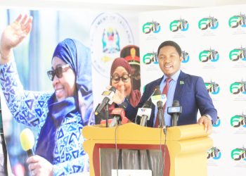 JAFO AMWAGA MAFANIKIO YA MIAKA 60 YA WIZARA YA MUUNGANO NA MAZINGIRA 