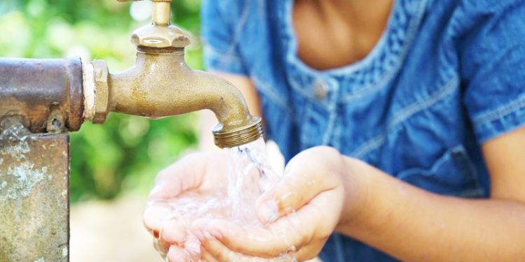 VIJIJI 14 KUNUFAIKA NA MRADI WA MAJI SINGIDA