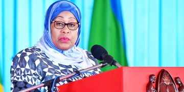 RAIS SAMIA ASHUSHA NEEMA KWA WASTAAFU