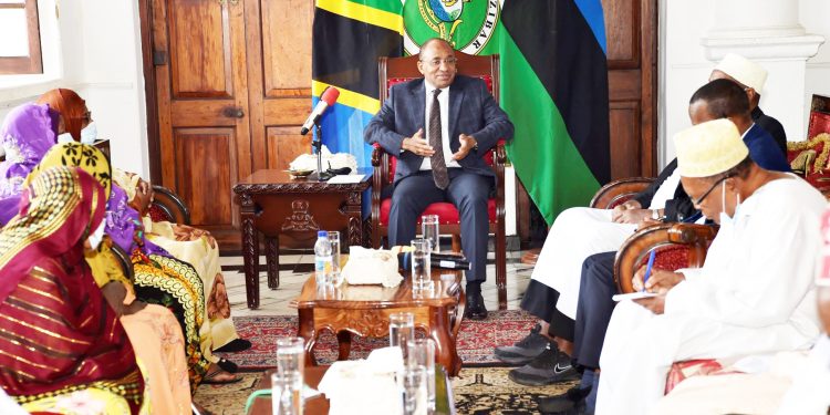 DK. MWINYI ASISITIZA UIMARA WA UCHUMI