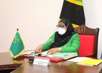 RAIS SAMIA AONGOZA KIKAO CHA KAMATI KUU YA HALMASHAURI KUU TAIFA YA CCM