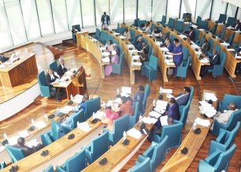 MAWAZIRI WAKWAMISHA VIKAO BUNGE LA EALA