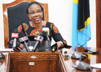 DK. MPANGO KUZINDUA SERA MPYA YA MAZINGIRA