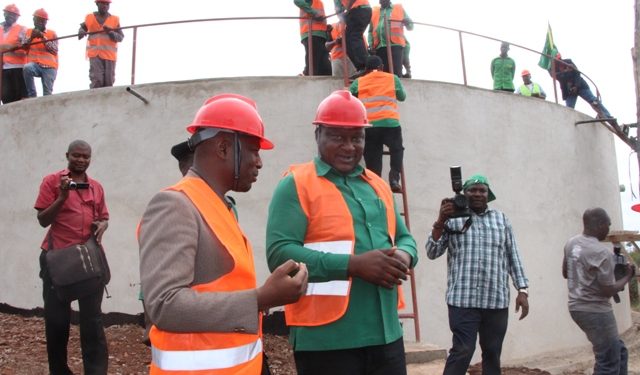 CHONGOLO AWAPA NASAHA WACHIMBAJI MADINI KULINDA MIUNDOMBINU YA MAJI