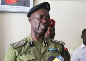 POLISI YACHUNGUZA MAPACHA WALIOTUPWA, YAMSAKA ANAYEDAIWA KUUA MKE DAR