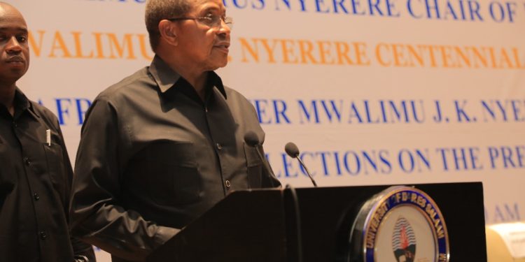 DK. KIKWETE ATAKA VIJANA WAISHI KWA FALSAFA YA MWALIMU NYERERE
