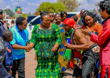 WAZIRI DK. PINDI CHANA ATEMBELEA BANDA LA WCF KWENYE TAMASHA LA UTAMADUNI NJOMBE