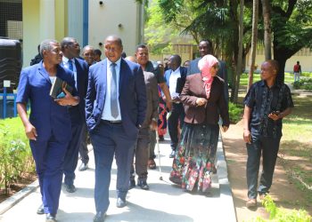 WAZIRI MKENDA AWAAGA WANAFUNZI 30 WA FANI YA UHANDIS UJENZI KUTOKA DIT