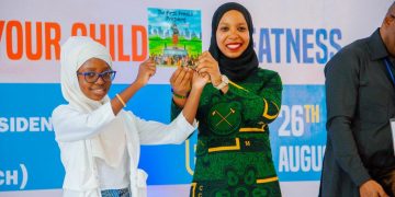 MAKAMU MWENYEKITI UVCCM AWAJIA JUU WANAOWACHAFUA VIONGOZI