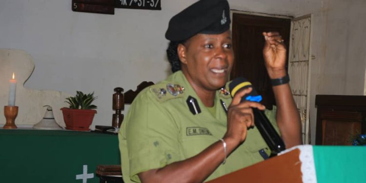 JESHI LA POLISI LAWAHIMIZA WANANCHI KUTOA TAARIFA ZA VITENDO VYA UKATILI SIMIYU