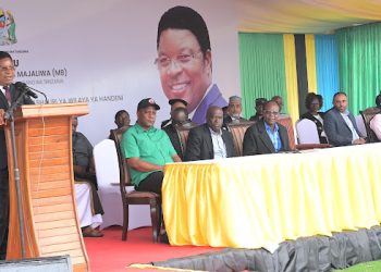 MAJALIWA ASEMA RAIS SAMIA YUKO IMARA SANA