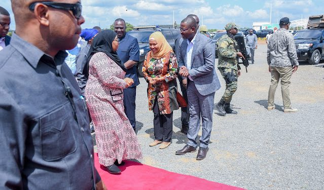 RAIS SAMIA AFANYA UKAGUZI WA MABORESHO YA UWANJA WA NDEGE MTWARA