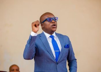 MAVUNDE AAHIDI KUDHIBITI UTOROSHAJI WA MADINI