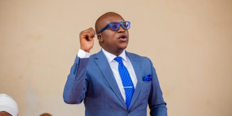 MAVUNDE AAHIDI KUDHIBITI UTOROSHAJI WA MADINI