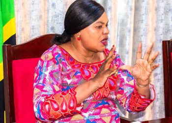 WAZIRI MHAGAMA AWATAKA WANANCHI KUCHUKUA TAHADHARI DHIDI YA EL-NINO