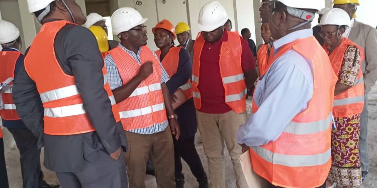 “NAWAPONGEZA KWA HATUA ILIYOFIKIWA KWENYE UJENZI WA OFISI” -KIGAHE