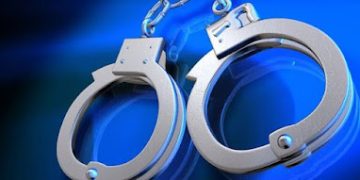 MWALIMU AKAMATWA NA POLISI KWA TUHUMA ZA KUWAINGIZA VIDOLE SEHEMU ZA SIRI WATOTO WATANO