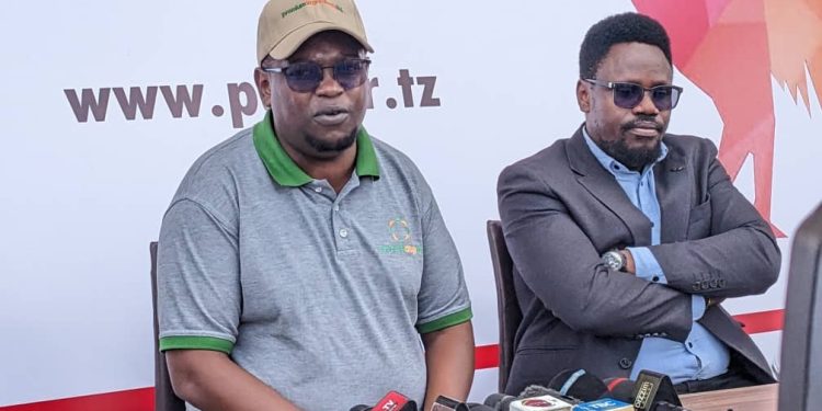 WAZIRI ULEGA KUFUNGUA MAONESHO YA NANE UFUGAJI WA KUKU NA NDEGE WAFUGWAO