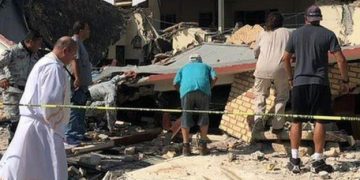 WATU 7 WARIPOTIWA KUFA NA WENGINE 20 KUNASA KATIKA POROMOKO LA KANISA MEXICO