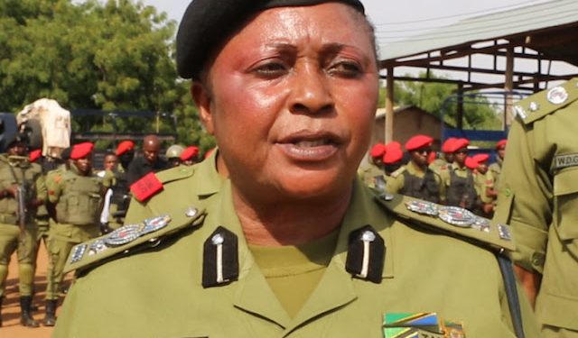 JESHI LA POLISI SHINYANGA LAPIGA MARUFUKU MAANDAMANO