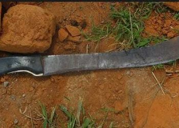 MAZITO YAIBUKA: AMUUA MUME WAKE ILI AOLEWE NA MWANAUME MWINGINE