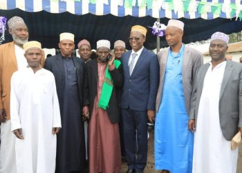 DK. MOLLEL AWATAKA WAUMINI WA MSIKITI WA SANYA JUU KUOMBEA RAIS SAMIA