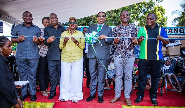 RAIS SAMIA AMPONGEZA MKUU WA MKOA NA VIONGOZI WAKE KWA KUZIPATIA UFUMBUZI CHANGAMOTO ZA WILAYA HIYO