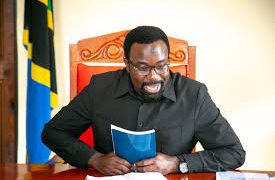 ONYO KWA WAZAZI WASIOPELEKA WATOTO SHULE