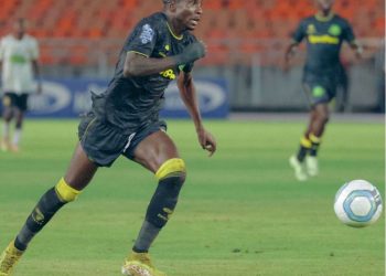 YANGA SC YAACHANA NA MOLOKO