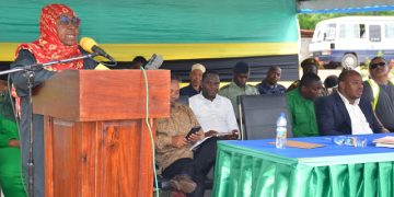 SERIKALI KUENDELEA KUIMARISHA MIUNDOMBINU MJINI NA VIJIJINI