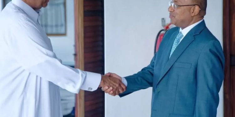 DK. MWIMYI APOKEA SALAMU ZA POLE KUTOKA KWA KOMREDI KINANA