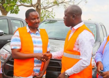 WAZIRI MHE. JUMAA AWESO AAGIZA WATENDAJI KAZI RUWASA MKOA WA GEITA KUPEWA MIL. 1O KAMA MOTISHA YA UTENDAJI MZURI WA KAZI